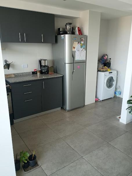 Dpto amplio y luminoso - Two-Bedroom Apartment - 3