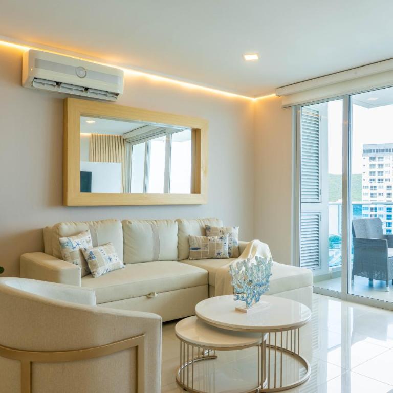 Apto con Vista al Mar, Piscinas, jacuzzis y club de playa en Reserva del Mar - Apartment - 8