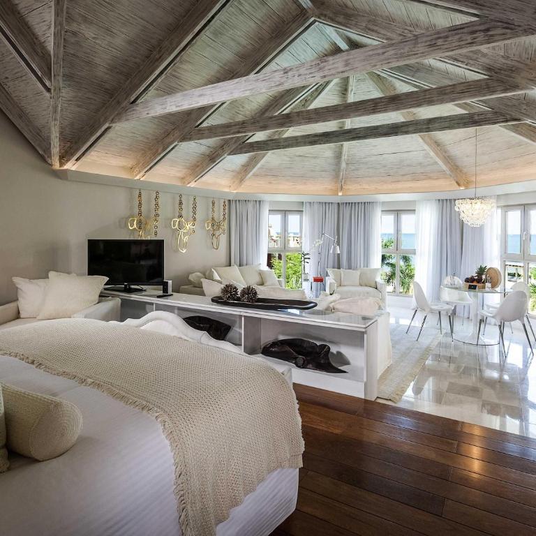 Sofitel Legend Santa Clara Cartagena - Suite Legend con vistas al mar - 1 cama extragrande - 2