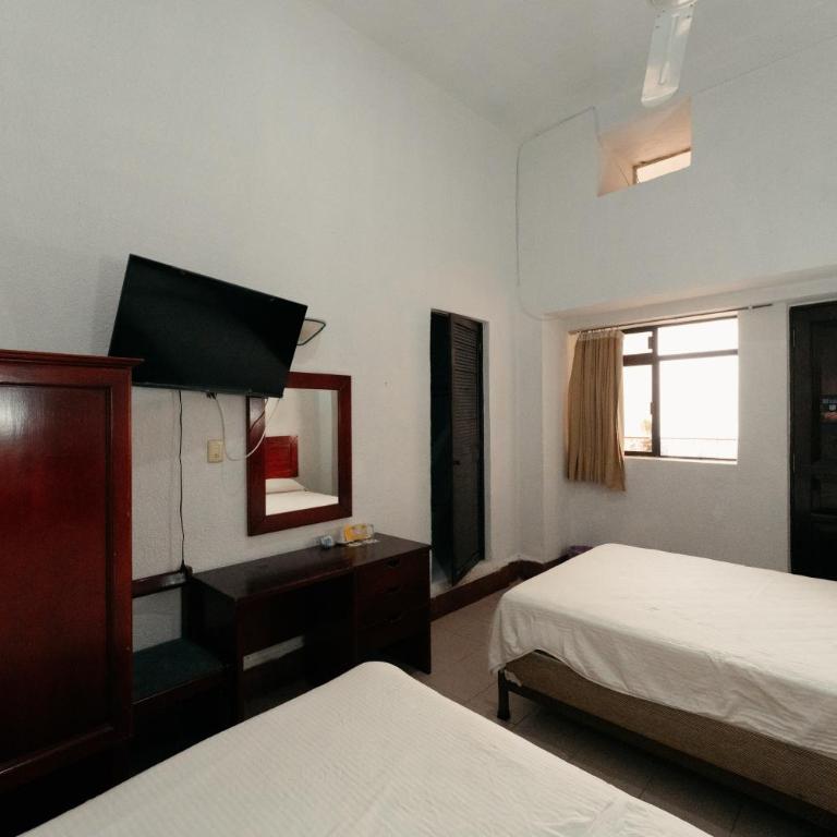 Hotel Nueva Antequera - Zweibettzimmer - 7