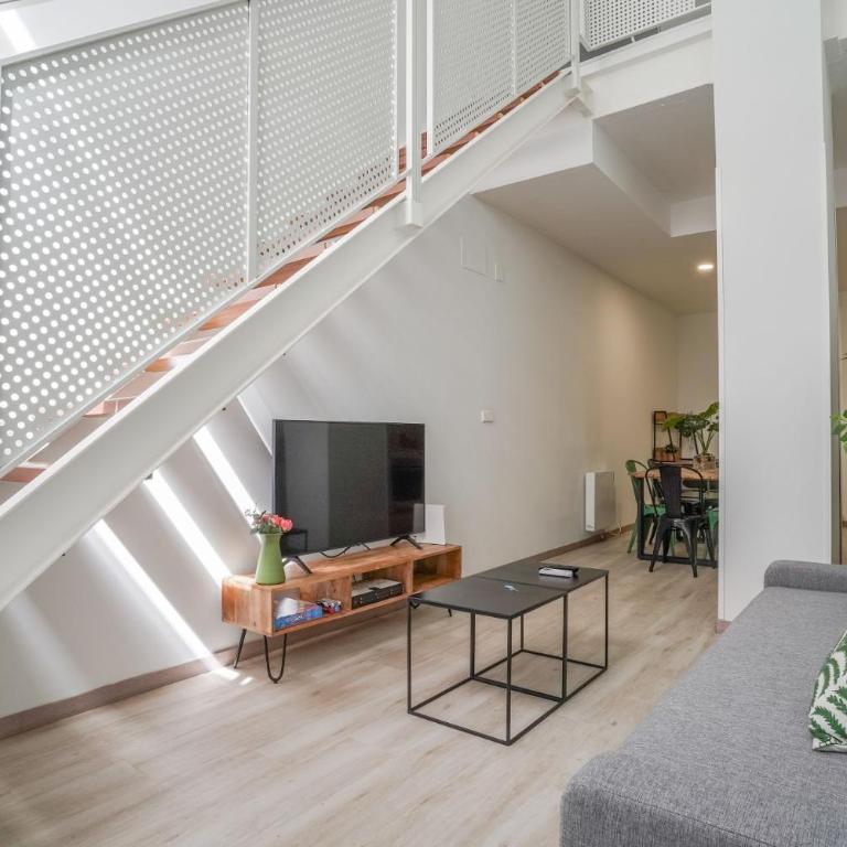 Modern Duplex-2Bedrooms 1.5Baths-Delicias - Apartment - 1