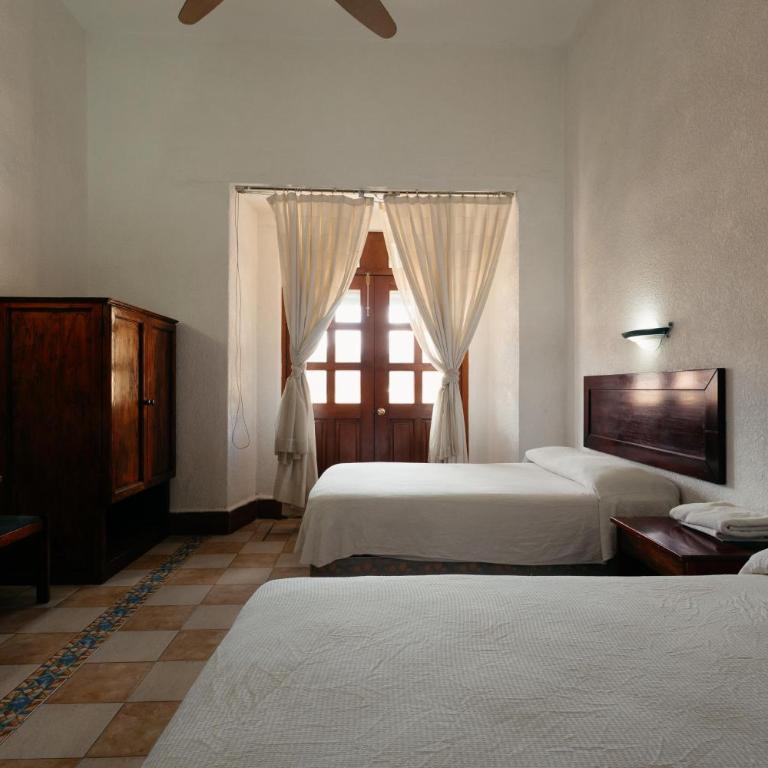 Hotel Nueva Antequera - Familiensuite mit Balkon - 7