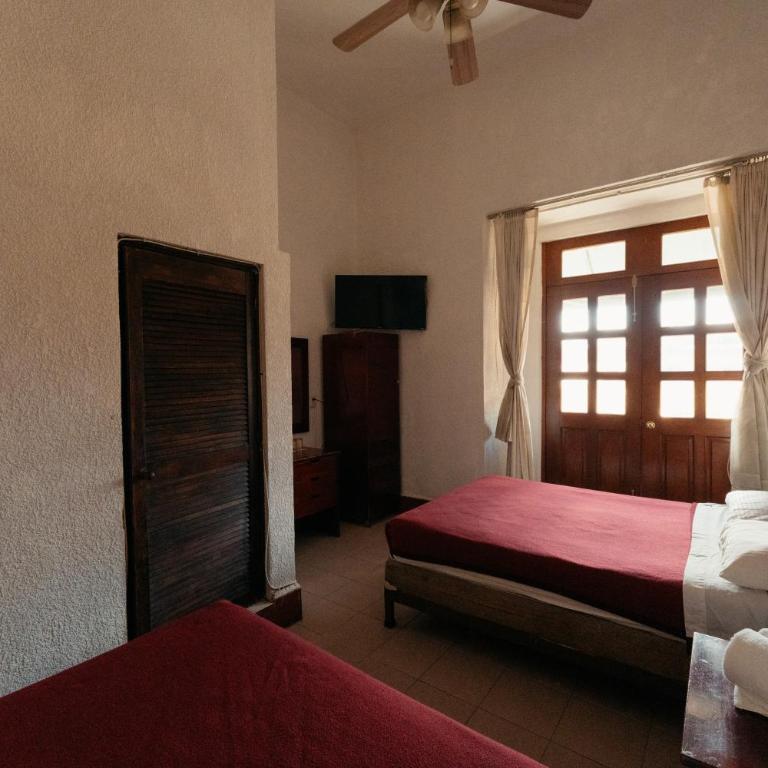 Hotel Nueva Antequera - Basic Dreibettzimmer - 8