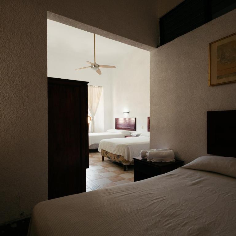 Hotel Nueva Antequera - Familiensuite mit Balkon - 5