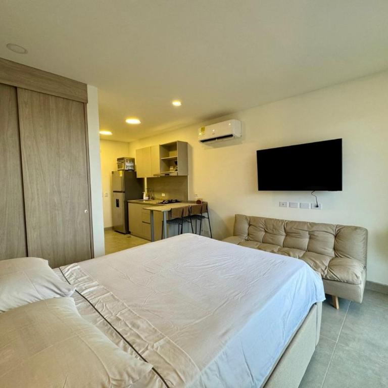 Apartamento cerca del mar- SantaMarina-604 - One-Bedroom Apartment - 2