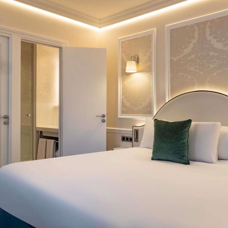 Hotel Mercure La Sorbonne Saint-Germain-des-Prés - Chambre Double Standard avec Canapé-Lit - 3