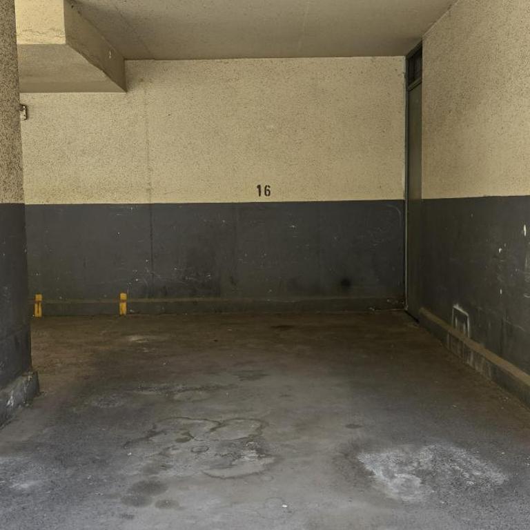 Amoblados San Isidro - Apartamento con balcón - 41