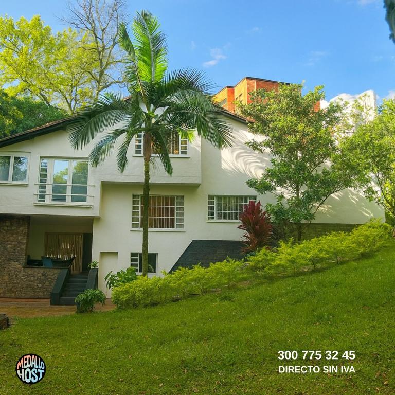 Casa de Huespedes del Poblado Grupos familiares o corporativos - Villa - 1