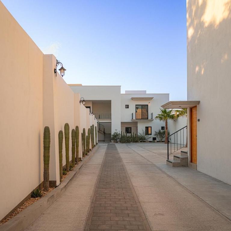 Palma Suite 302 in Downtown La Paz Downtown 2BR Suite with Parking & Pool - Two-Bedroom Apartment - 7