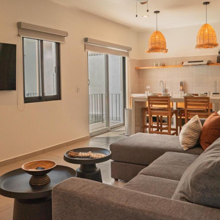 Palma Suite 302 in Downtown La Paz Downtown 2BR Suite with Parking & Pool - Two-Bedroom Apartment - 11