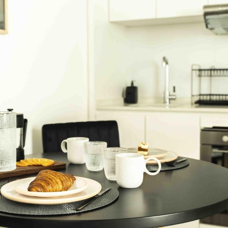 RentUp - Moderno y Luminoso Studio Premium con Amenities en el corazon de Buenavista - Estudio - 11