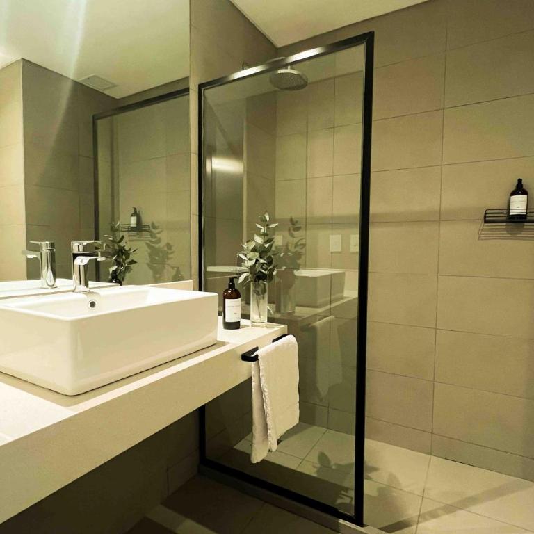 RentUp - Moderno y Luminoso Studio Premium con Amenities en el corazon de Buenavista - Estudio - 21