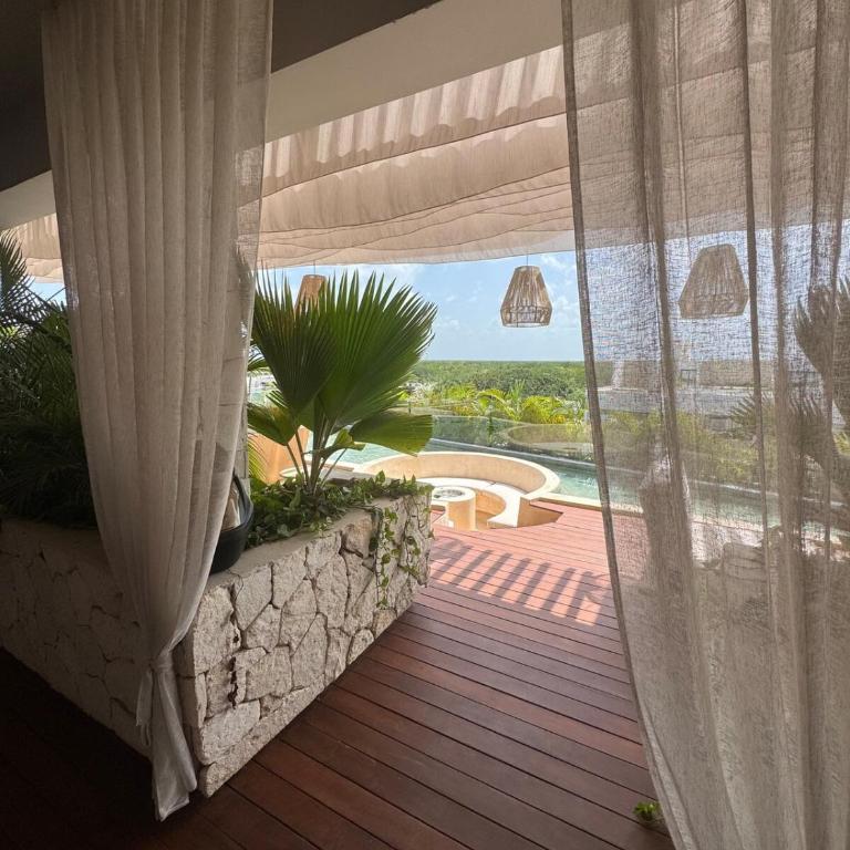 Private Jacuzzi Jungle View in La Veleta - Apartamento de 1 dormitorio con terraza - 12