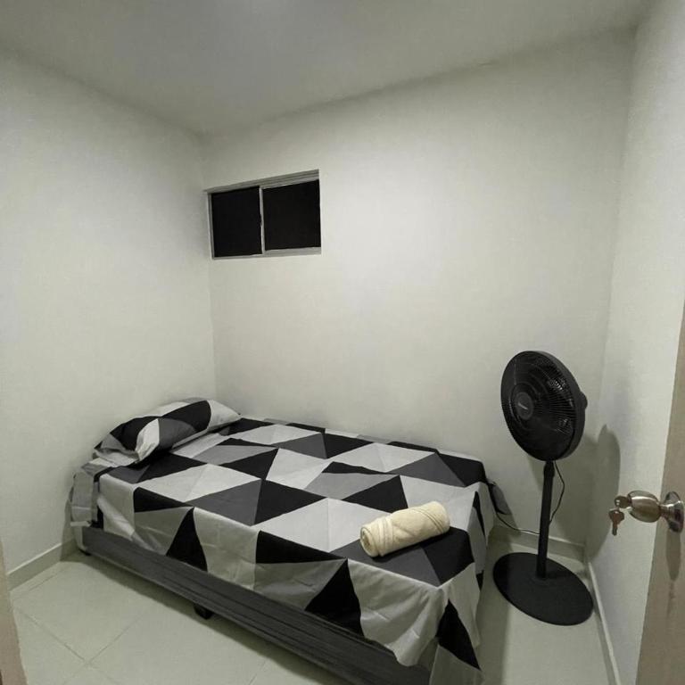 Apto Amplio con Piscina 3 Hab a Pasos del Mar - Three-Bedroom Apartment - 6