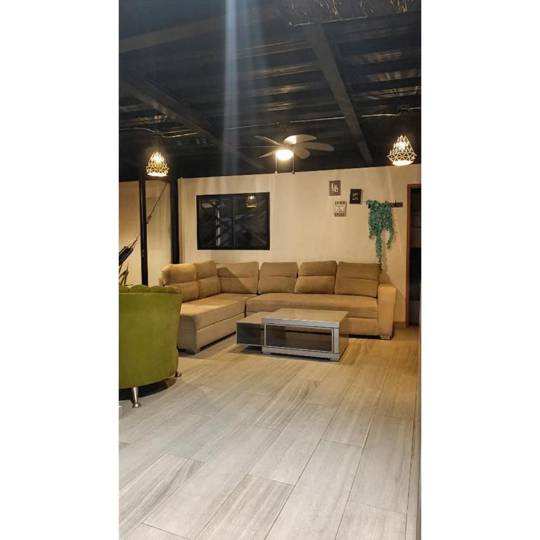 Casa frente al mar en la montaña - Casa de 3 dormitorios - 64