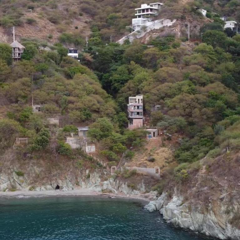 Casa frente al mar en la montaña - Casa de 3 dormitorios - 74