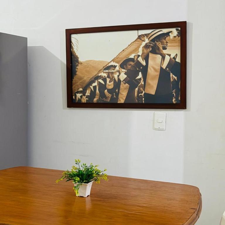 APARTAMENTO CÉNTRICO con PISCINA a UNA CUADRA - Apartamento de 2 dormitorios - 17