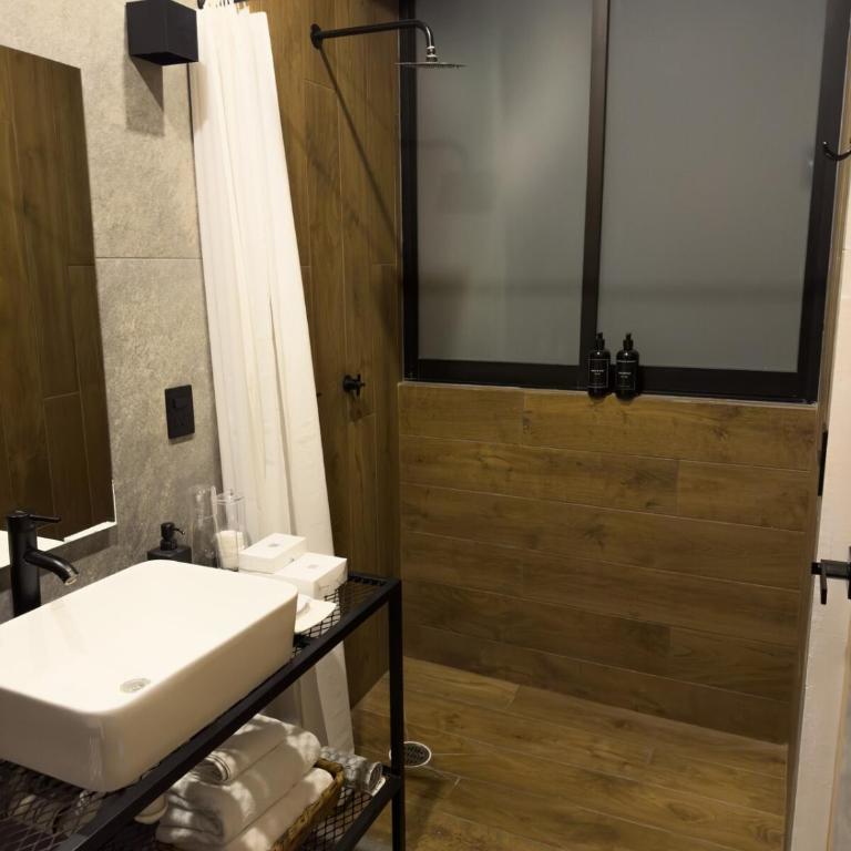 Upscale 2BR 2BA Apt w incredible Mountain Views - Apartamento de 2 dormitorios - 11