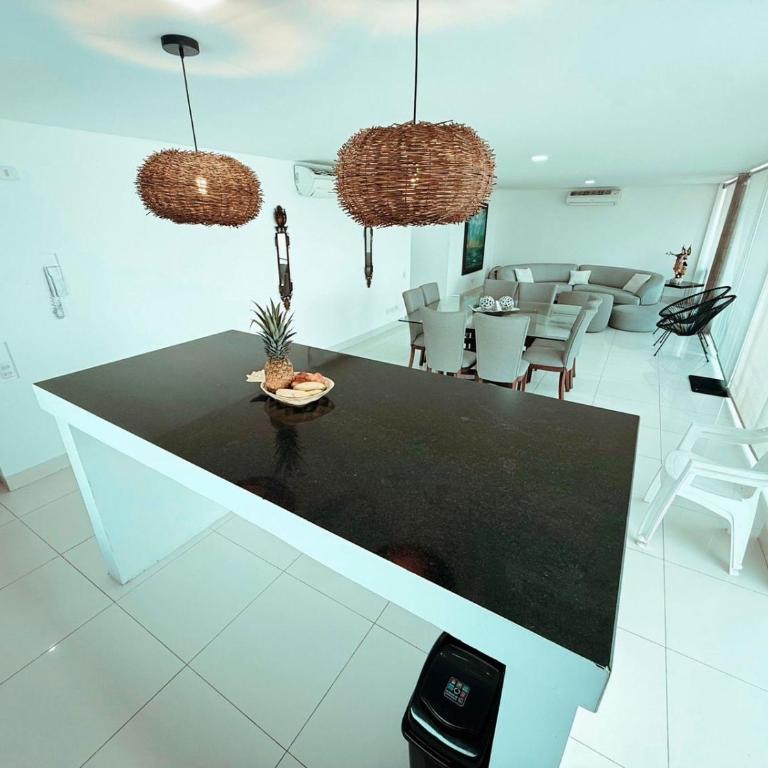 Apartamento a 10 min del Aeropuerto x7Pax - Three-Bedroom Apartment - 1