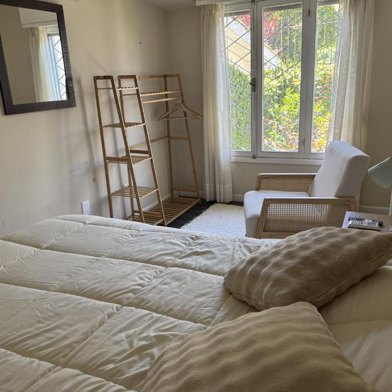 Casa familiar en Carrasco, playa - Three-Bedroom House - 45