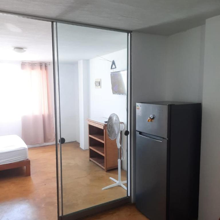 Kaihalulu Beach Room - Punta Hermosa - Studio Apartment with One Double Bed - 5