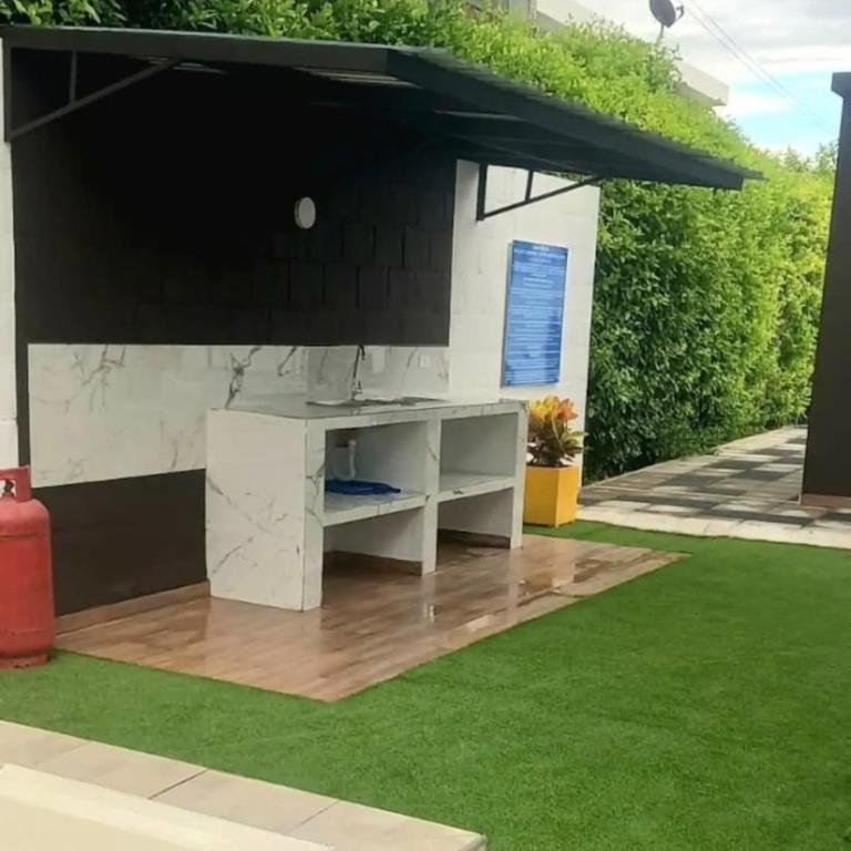 Casa Bella Mansion - Four-Bedroom House - 7