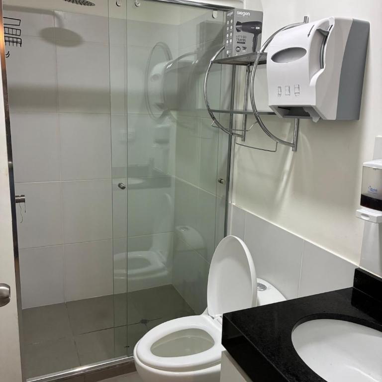 Spacious downtown apartment overlooking Parque de las Aguas - Apartamento de 2 dormitorios - 2