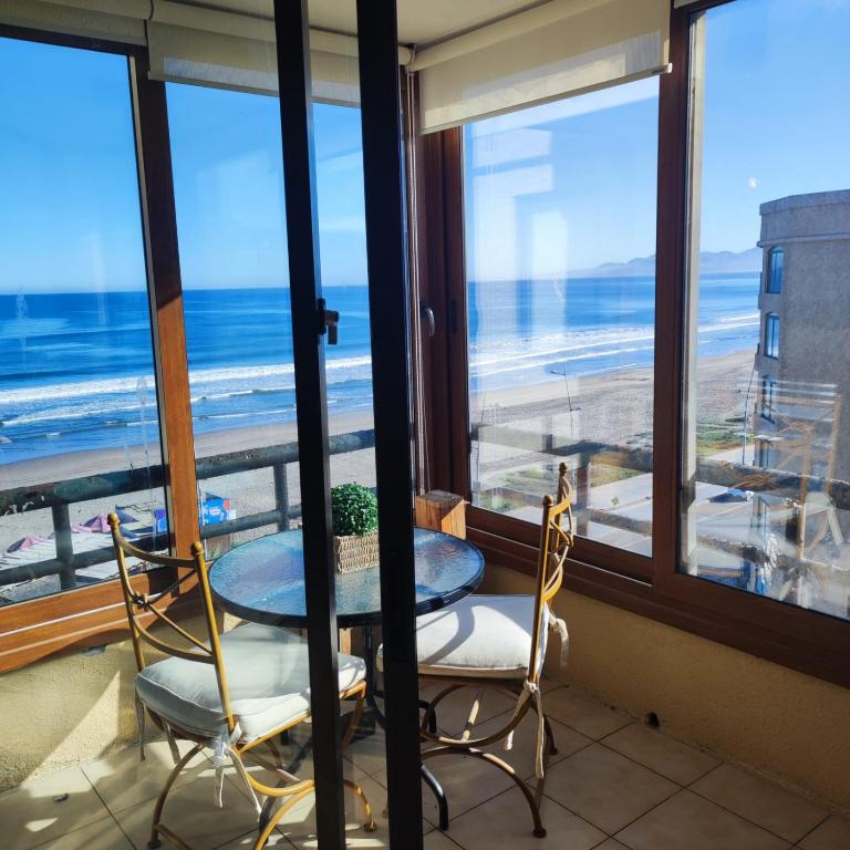 Amplio Departamento en Avenida del Mar La Serena - Three-Bedroom Apartment - 6