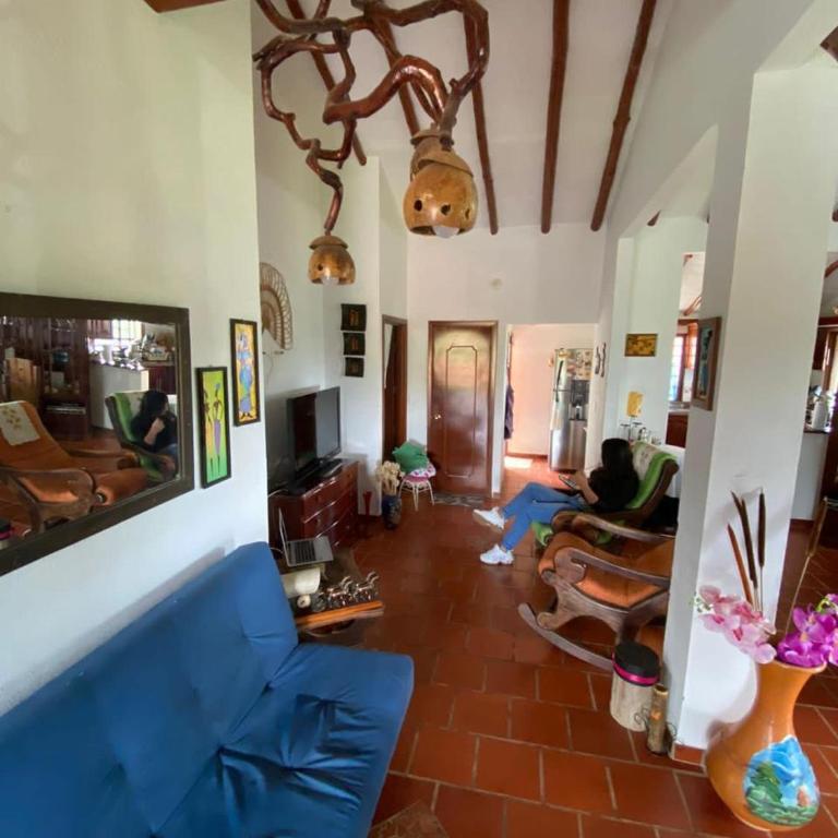 XayLa Agro Hostel Curití - Three-Bedroom Home - 21