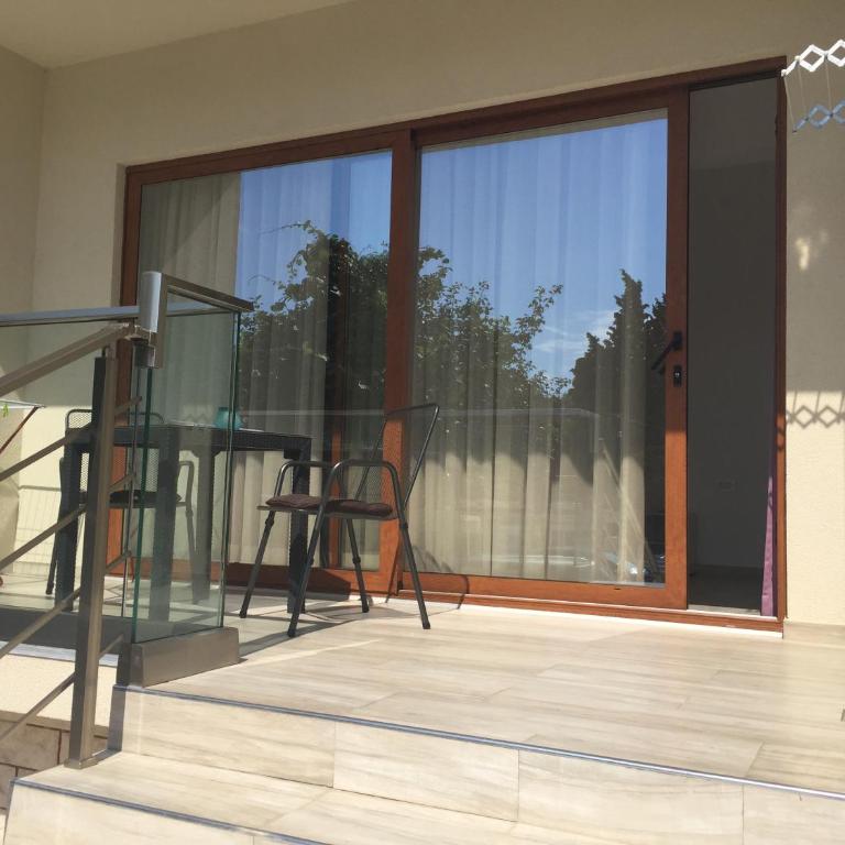 Apartments Matkovic Lux - Double Room with Courtyard View - 3