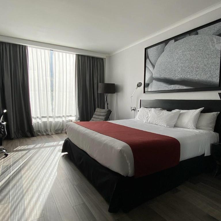 Wyndham Santiago Pettra - Habitación con vistas al jardín - 1 cama extragrande - No fumadores - 2