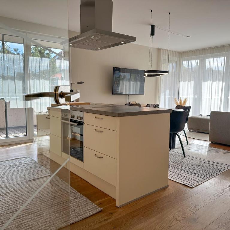 "FOUR" - Premium Apartments Seekirchen, Stilvolle 3-Zimmer Wohnung mit Balkon - Apartment mit 2 Schlafzimmern - 27
