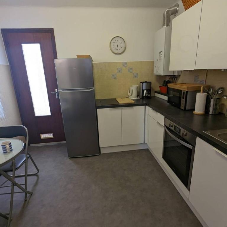 Appartement T2 à deux pas de la plage - 4INDI54 - Appartement 1 Chambre - 2