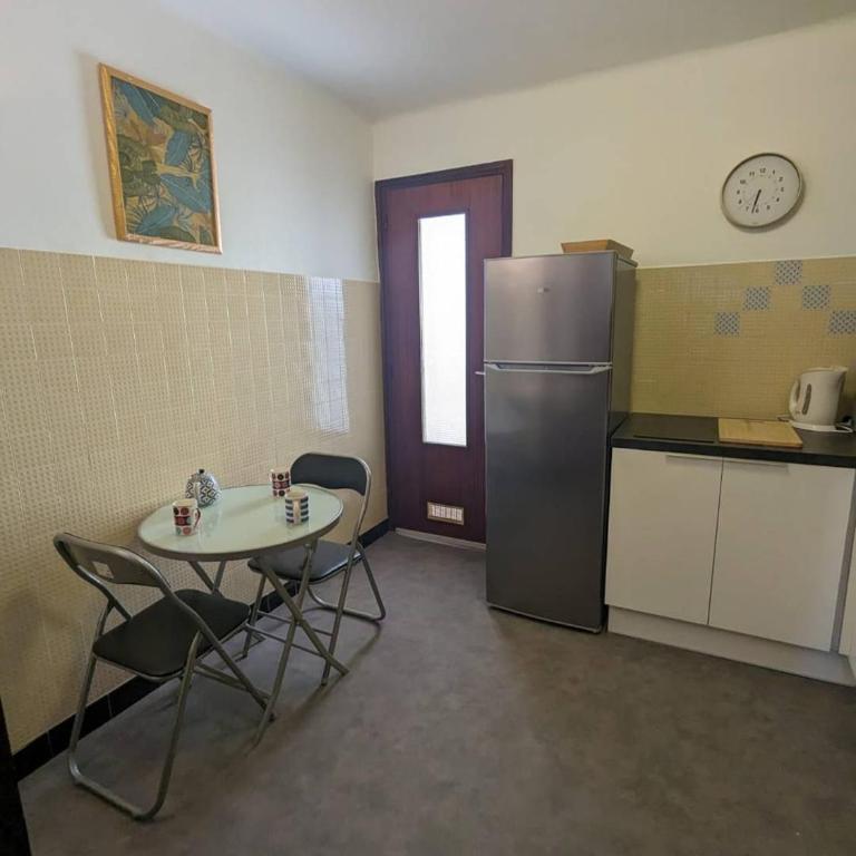 Appartement T2 à deux pas de la plage - 4INDI54 - Appartement 1 Chambre - 9