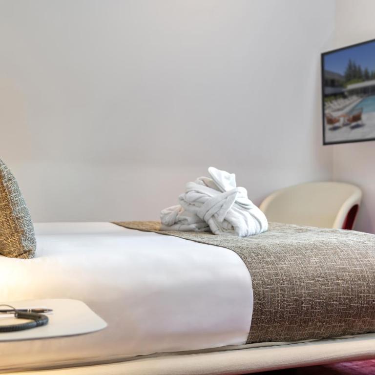 Hôtel Spa Restaurant Villa Castellane by Germain Collection - Suite - 2