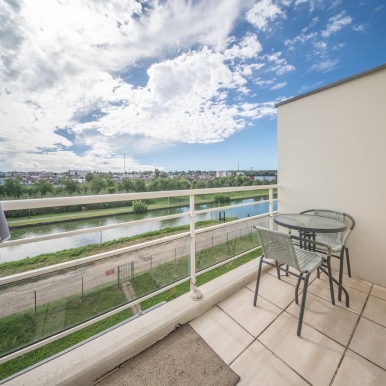 Bord du Canal 134 Logement Terrasse Mulhouse - Apartment mit 3 Schlafzimmern - 4
