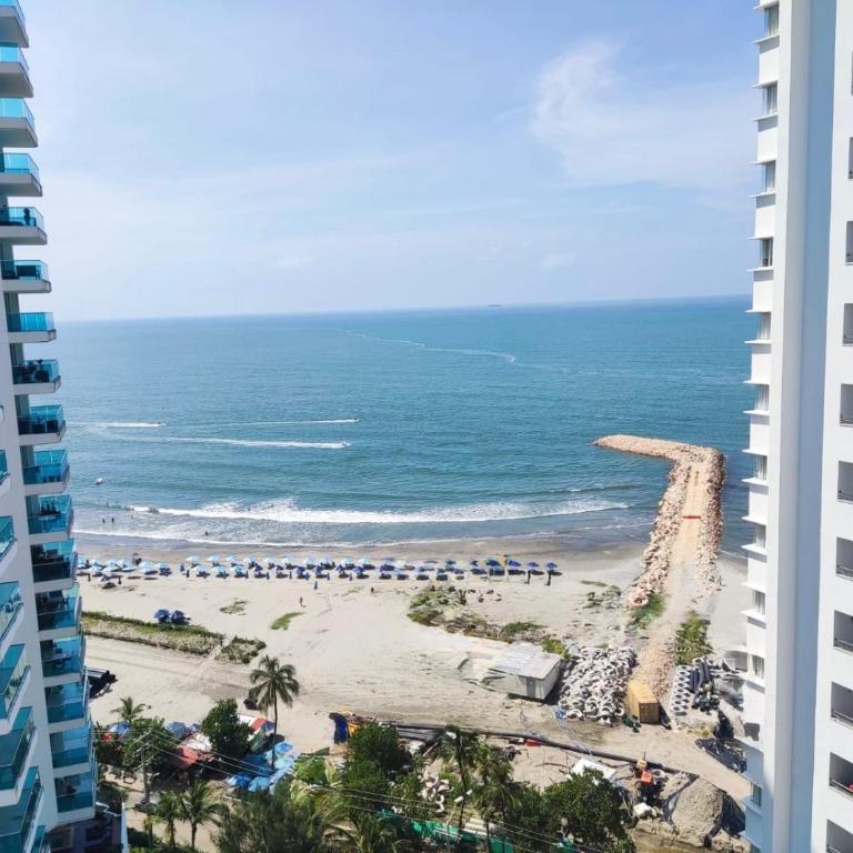 Apartamento remodelado en Bocagrande con vista increíble! - Apartamento de 2 dormitorios - 9