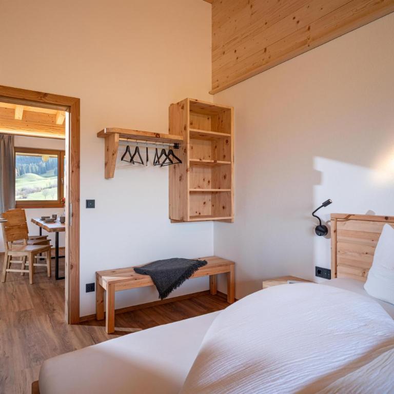 S'Mitterer - Two-Bedroom Apartment with Shower - 7