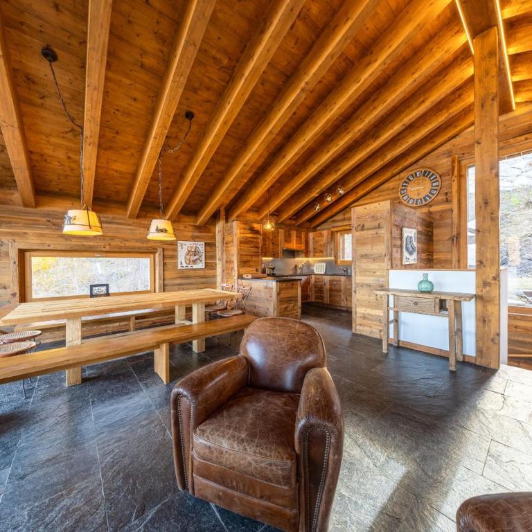 Chalet Casse-Noisette wonderful, ski-in ski-out - Chalet Superior - 8