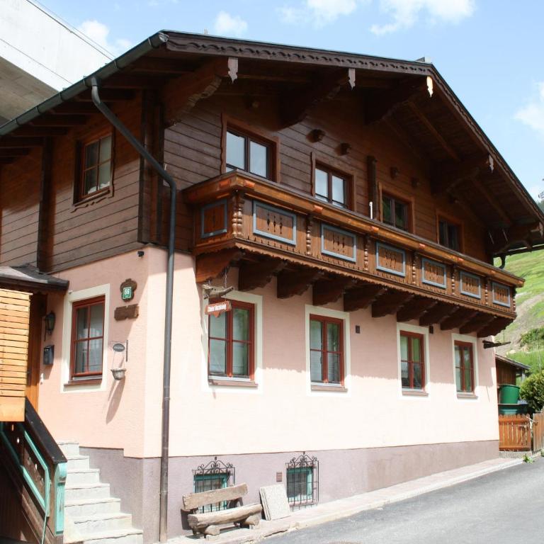 Chalet in Dienten on Hochkönig Ski Slopes - Superior Chalet - 2