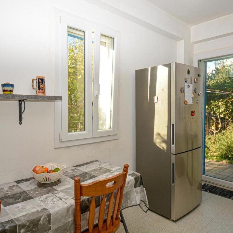 3 Bedroom Nice Apartment In Marina Di Ragusa - Casa Vacanze con 3 Camere da Letto - 5