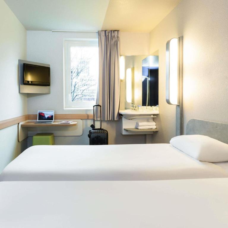 ibis budget Paris Porte De Montmartre - Chambre Lits Jumeaux - 3