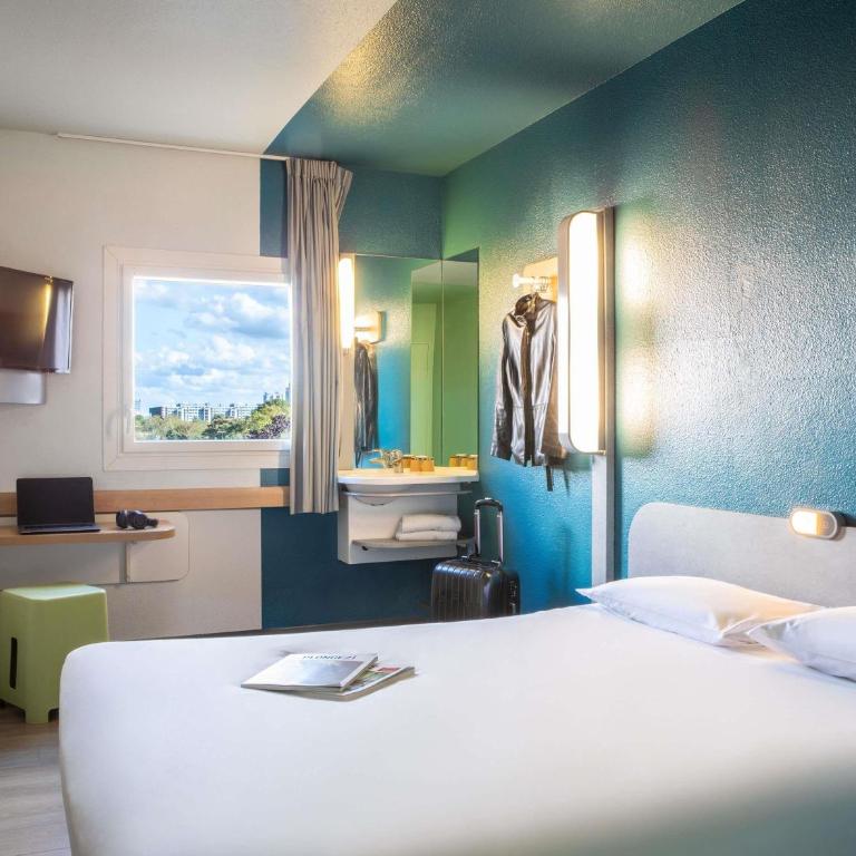 ibis budget Paris Porte De Montmartre - Chambre Double Standard - 4