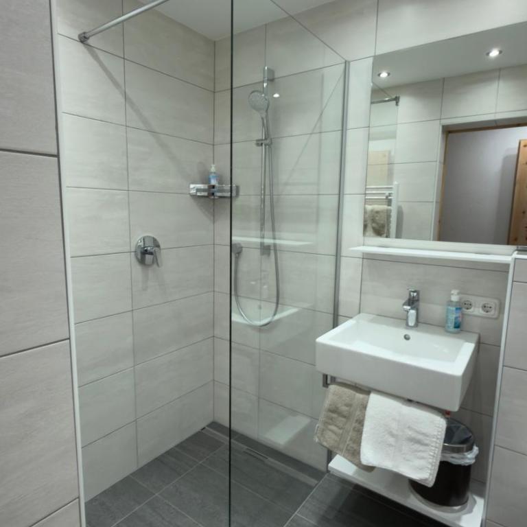 Hotel Sailer - Standard Einzelzimmer - 7