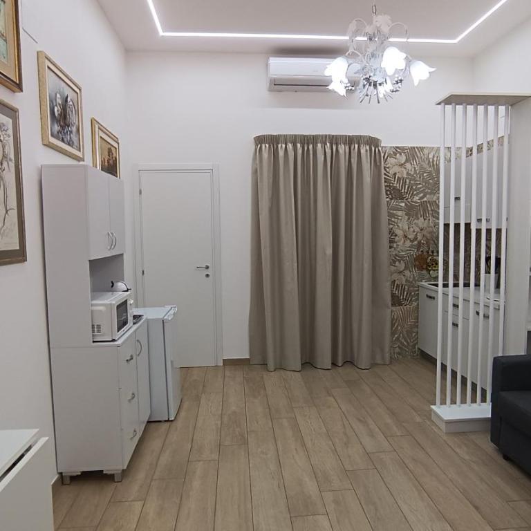 Amanda's Secret - One-Bedroom Apartment - 2