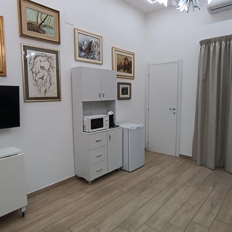 Amanda's Secret - One-Bedroom Apartment - 6