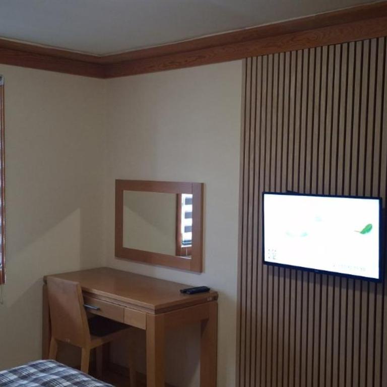 Apartman 107 in Aparthotel Vučko Jahorina - Ski & relax - private host - Apartment - 21