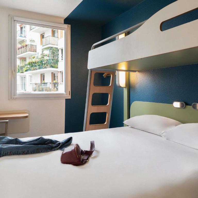 ibis Budget Paris La Villette 19ème - Chambre avec 1 Lit Queen-Size et 1 Lit Superposé - 3