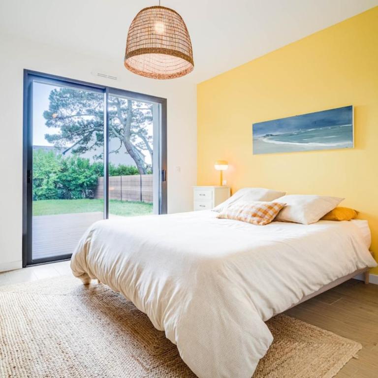 Belle maison moderne proche plages & bourg - Maison 5 Chambres - 22