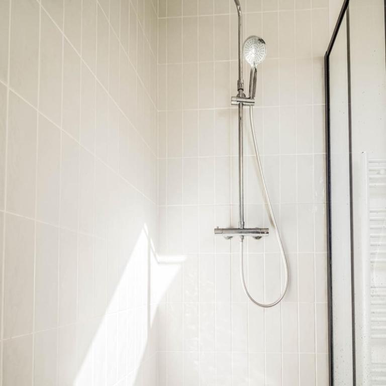 Belle maison moderne proche plages & bourg - Maison 5 Chambres - 46